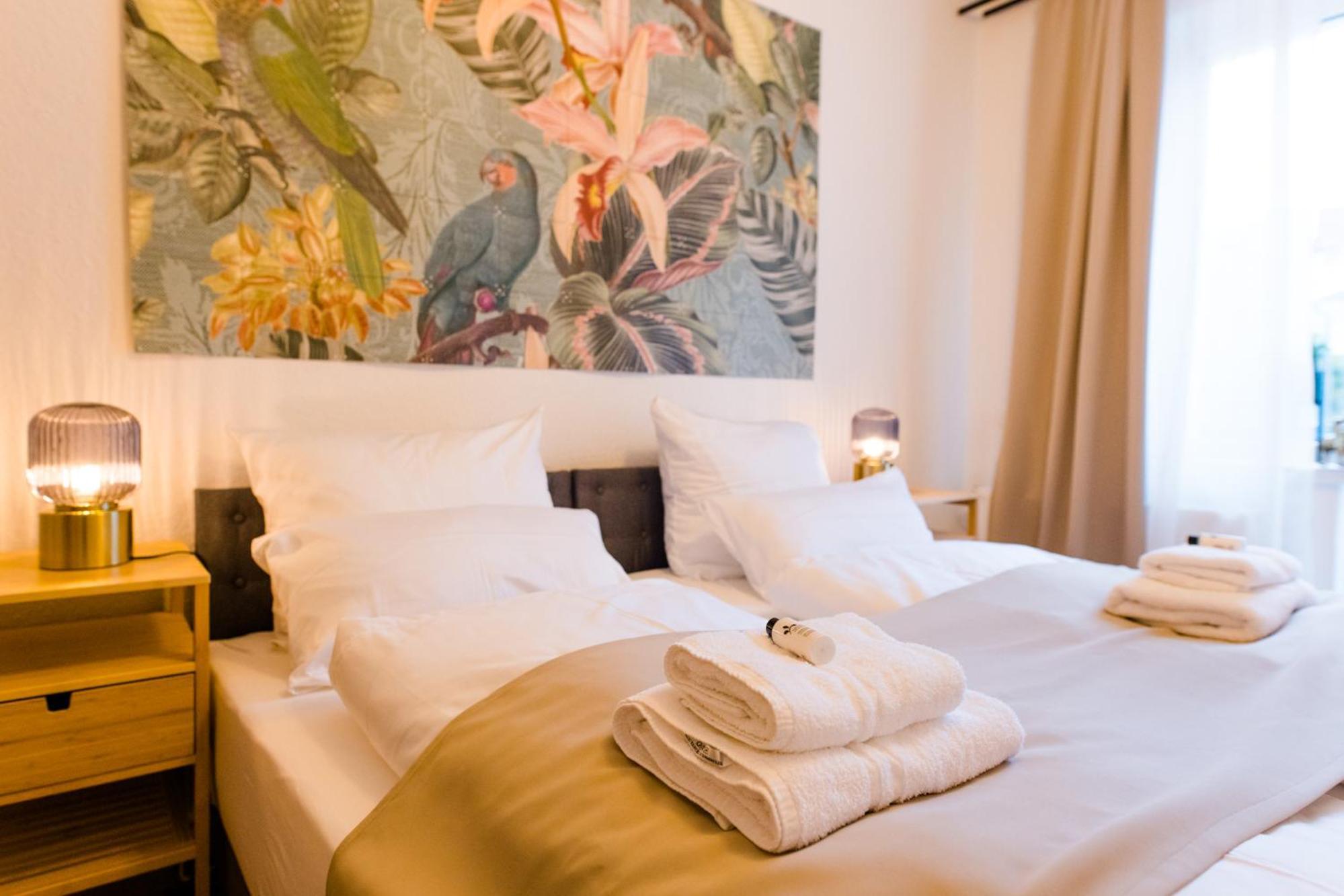 Staylight City - Premium Appartements Mit Balkon Hildesheim Phòng bức ảnh